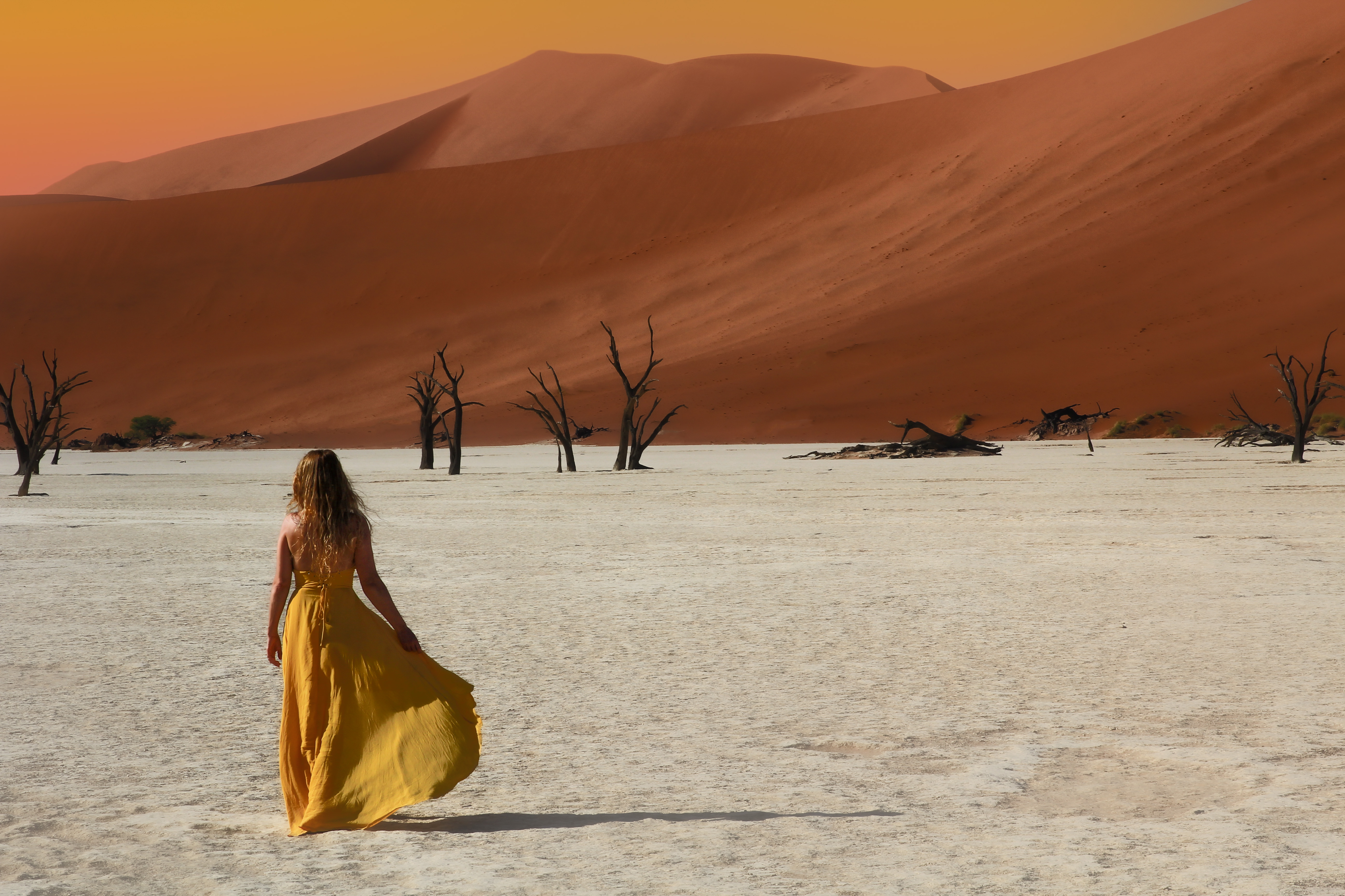 Mountain Range - Layers of geological time. Photo by Marcio Parente